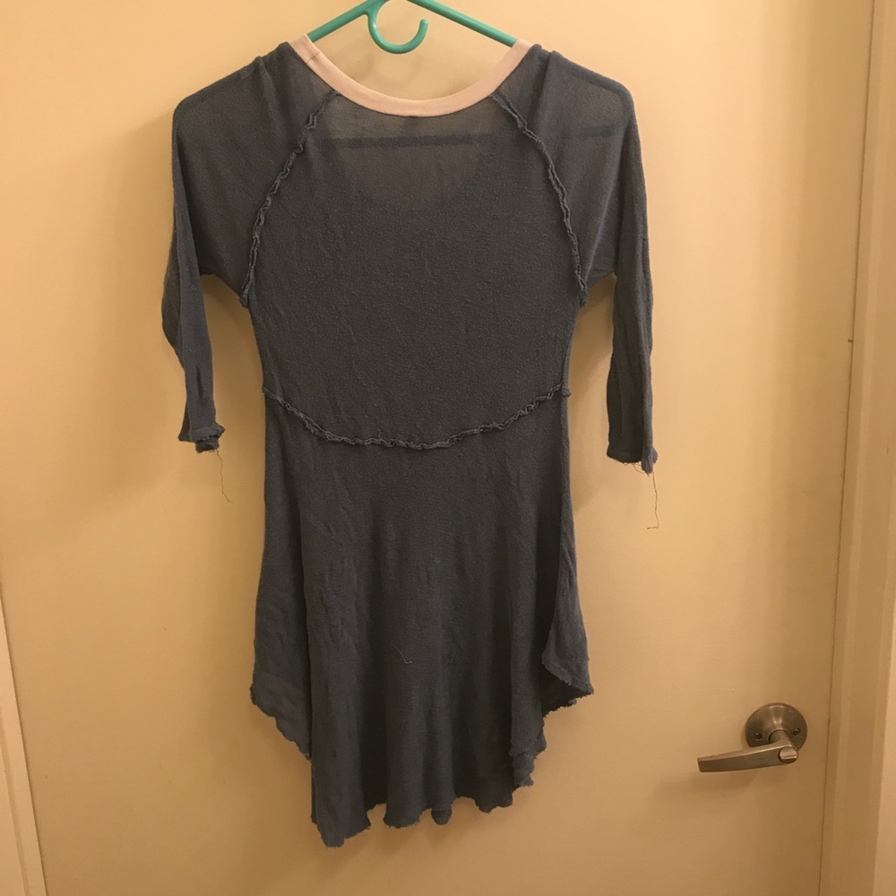 Free People blue knit top!